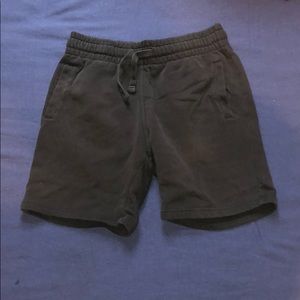 🚨H&M’s Sweat Shorts🚨